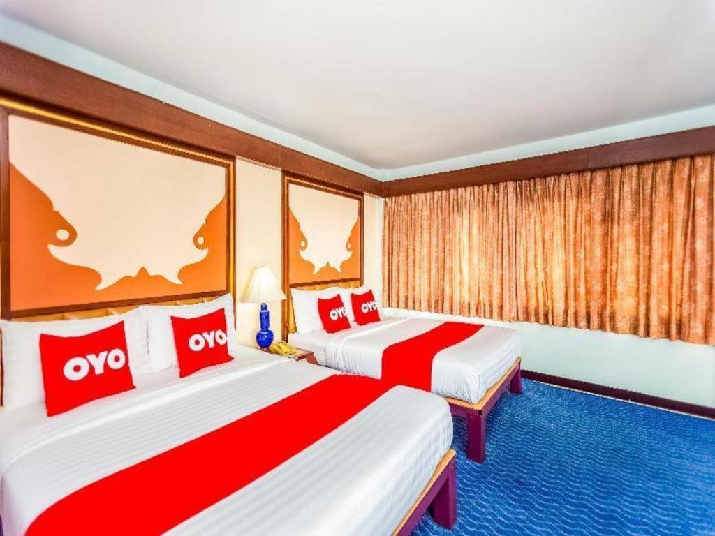 Oyo 441 Grand Thara Hotel Surat Thani Extérieur photo